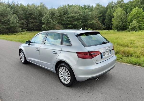 Audi A3 cena 49900 przebieg: 177800, rok produkcji 2015 z Janów Lubelski małe 781